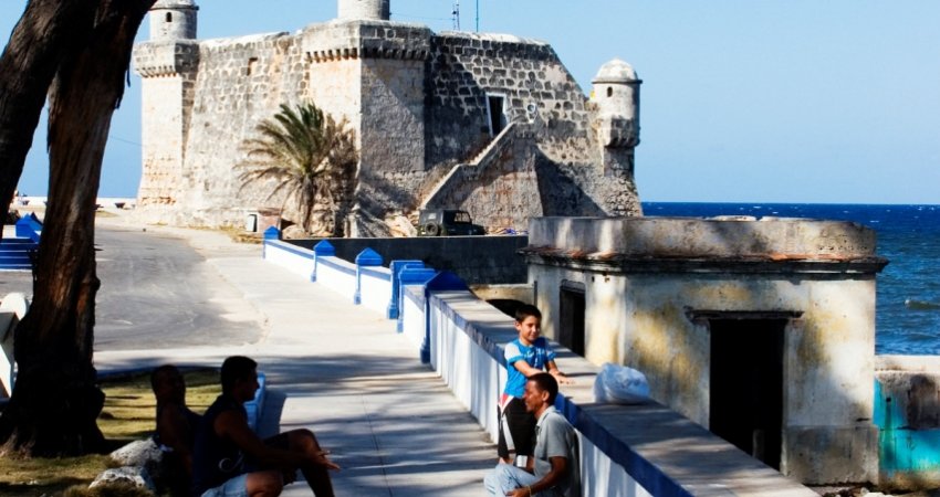 Tour Cuba grandtour -Carnival Santiago De Cuba-