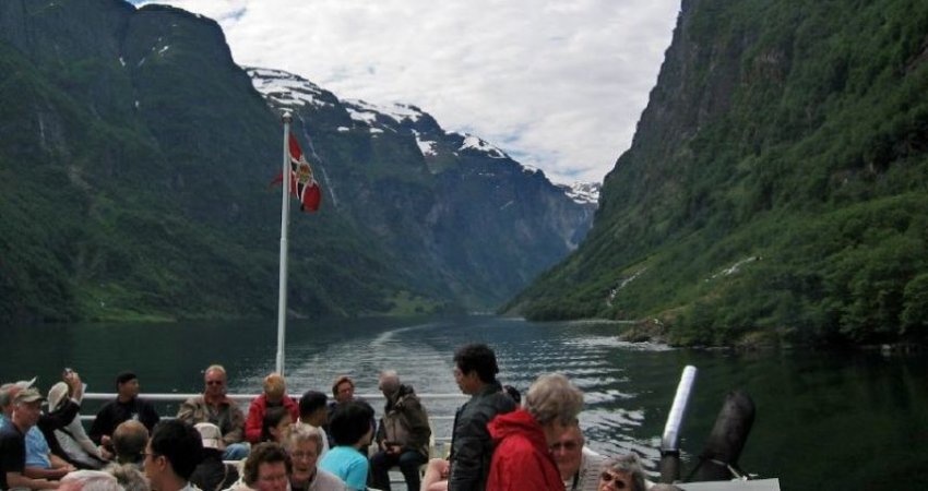 Tur NORVEÇ Fiyortlar, bizbize