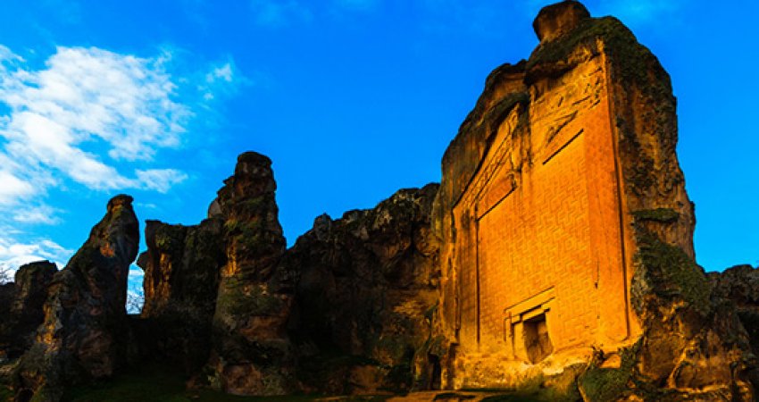 Tur Eskişehir, Frigya, Düğmeli Evler -1