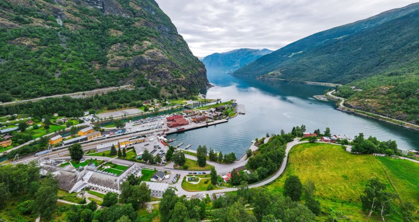 Tur Norveç , Fiyortlar
