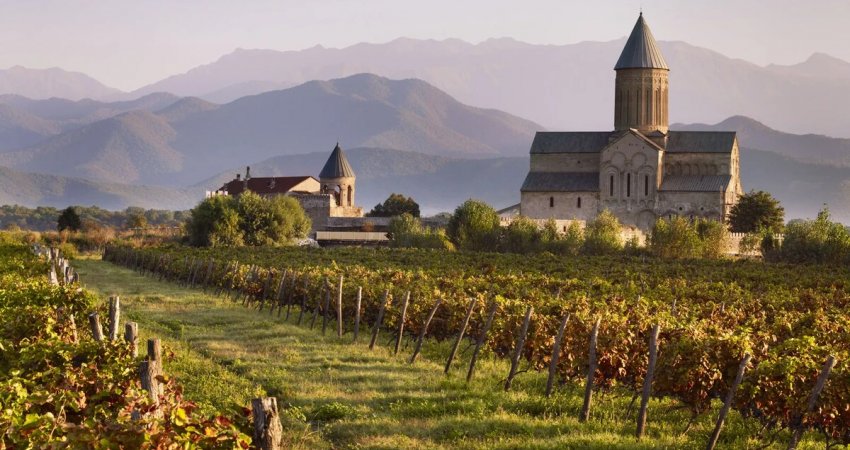 Tur Gürcistan Batun Tiflis Hasat