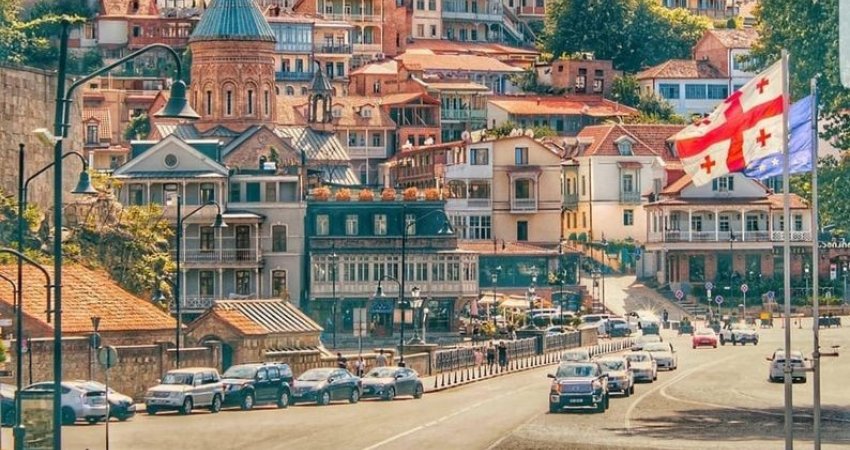Tur Gürcistan Batun Tiflis Hasat