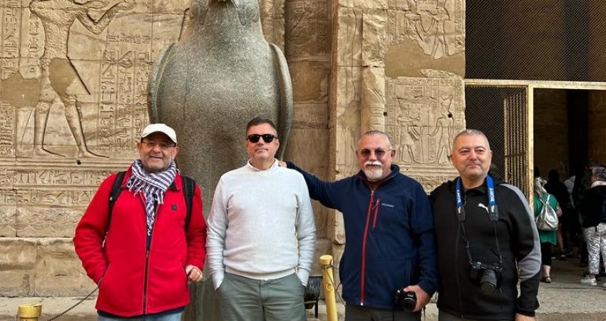 Tur Mısıra Antik Nilde Nehir Gemisi Keyfi